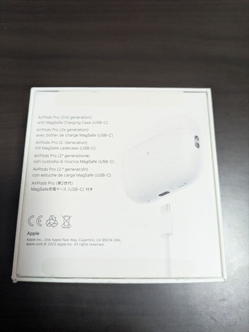 サッカー　AirPods Pro 第2世代 USB-C