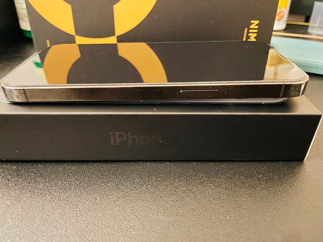 Apple iPhone 13 Pro 1TB グラファイト 【SIMフリー】