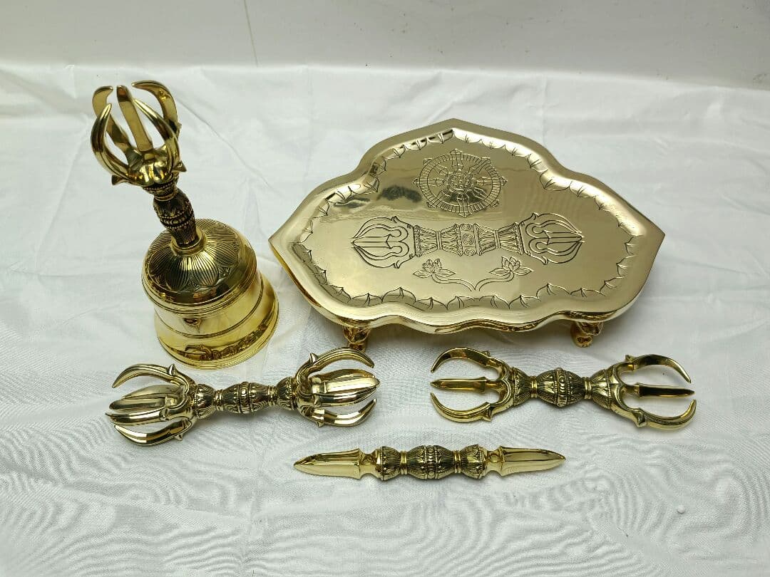 チベット仏教法器 真言宗 セット 鐘 金剛盤 独鈷杵 三鈷杵 五鈷杵 真鍮製