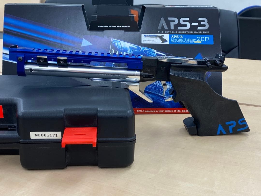 h*7様 APS-3 Limited Edition 2017