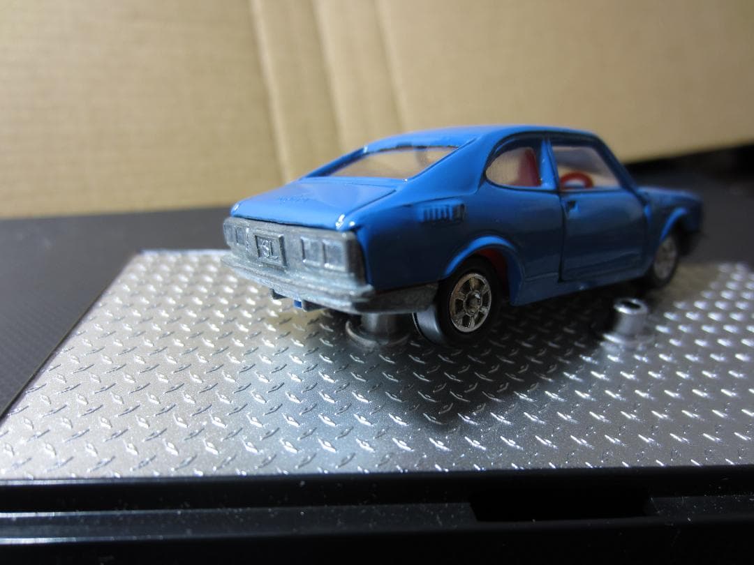 【香港 tomica】／黒箱トミカ／トヨタ カローラ スプリンター
