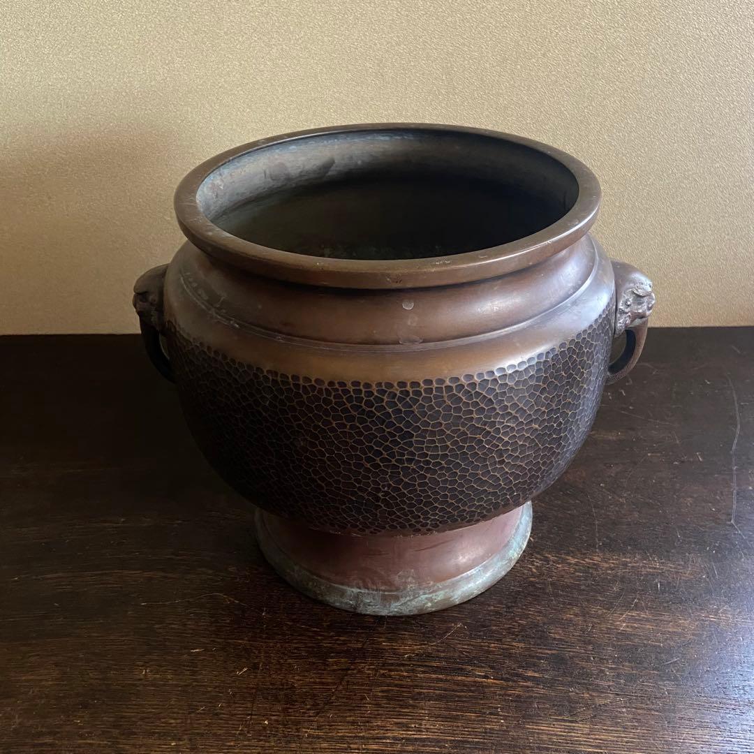 銅製　獣耳　槌目模様　火鉢　古い火鉢