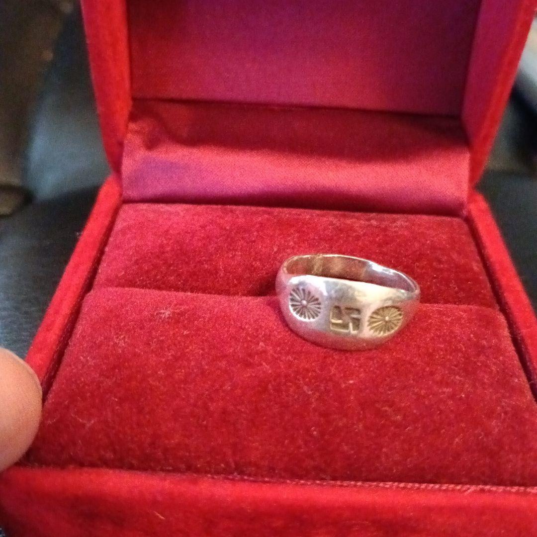 シルバーリング 彫刻デザイン　卍　ビンテージ