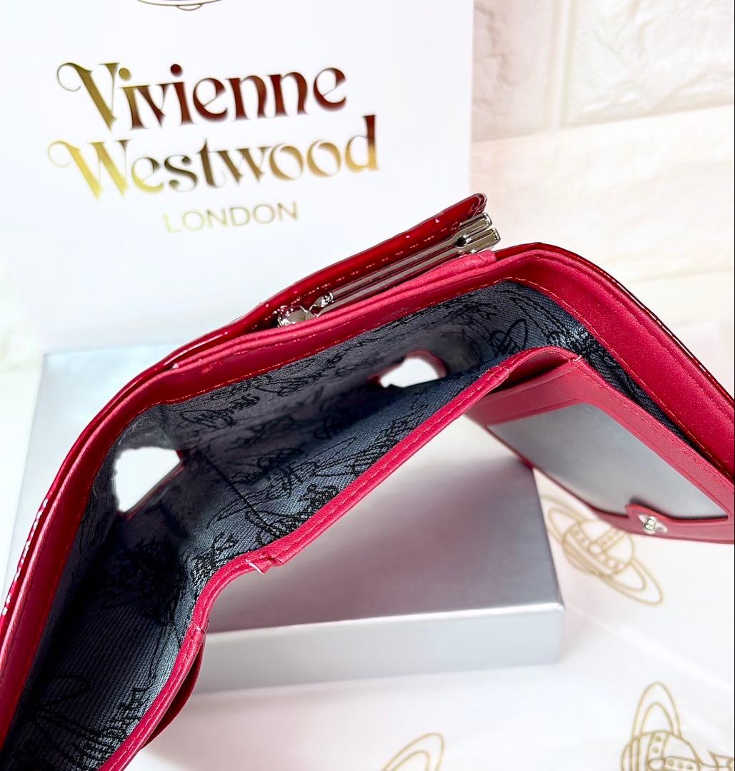 【新作内側に柄付き】Vivienne Westwood 3つ折り財布 エナメル