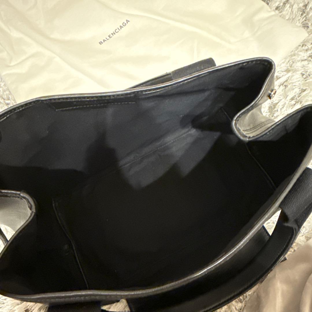 BALENCIAGA ブラック ハンドバッグ ポーチ付き