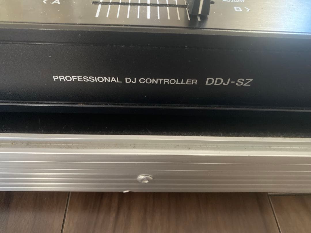 PIONEER DDJ-SZ DJコントローラー　ハードケース付き