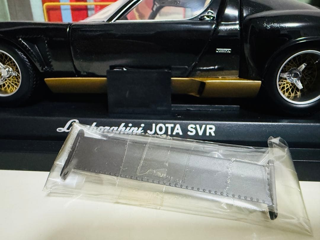 京商/Lamborghiniランボルギーニ Jotaイオタ SVR 黒 1/18