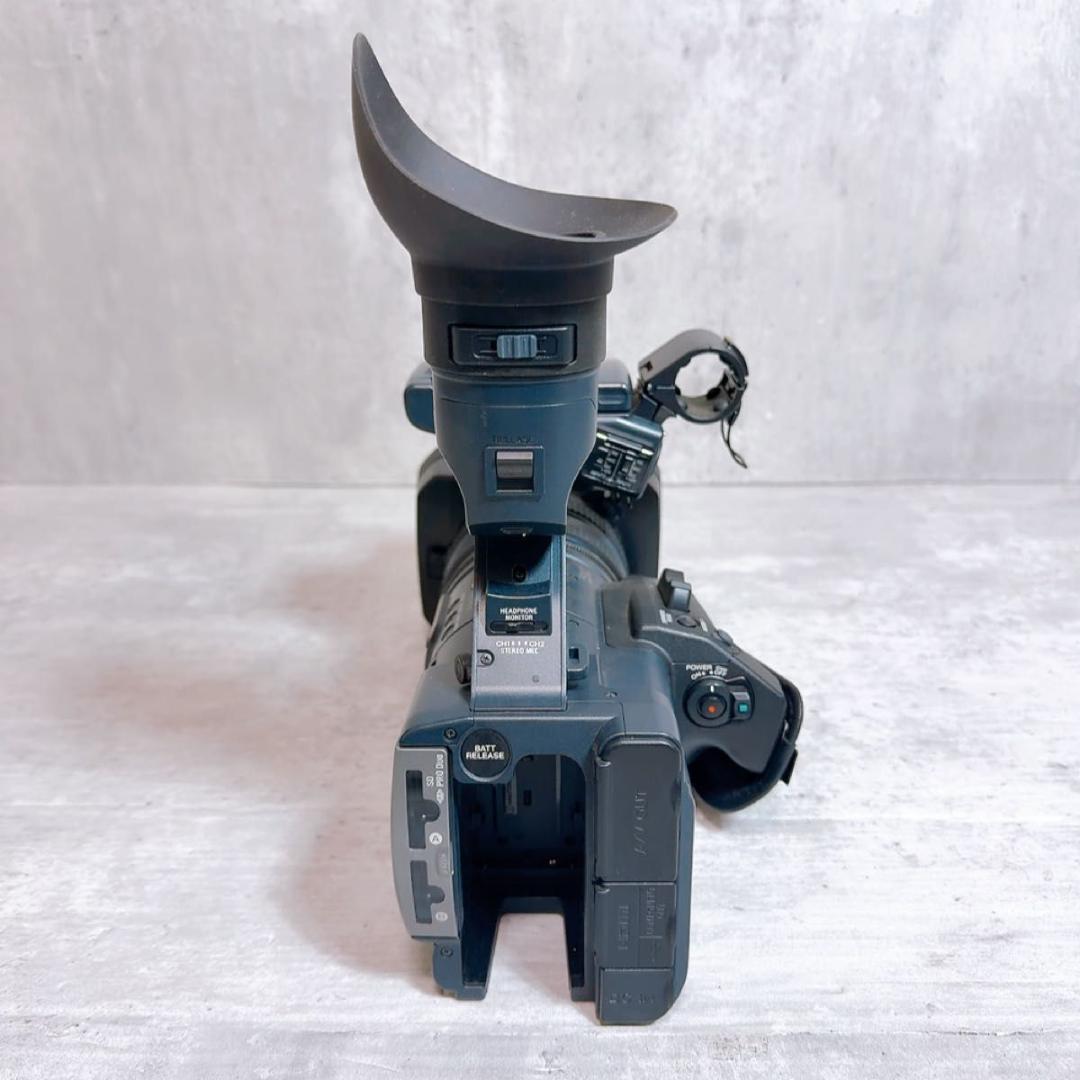 Sony ソニー　HDR-AX2000 業務用ビデオカメラ 本体