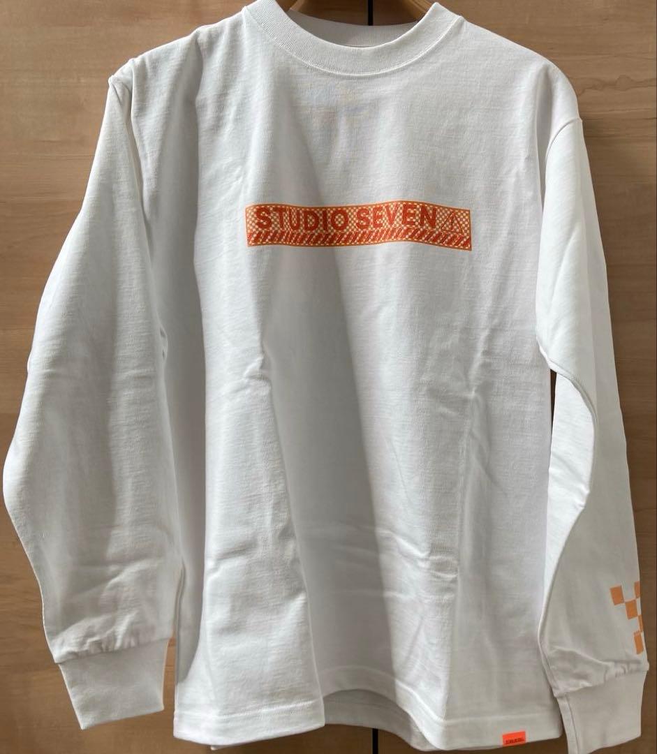 なつ★STUDIO SEVEN★スタジオ セブン　ロンＴ白×オレンジ