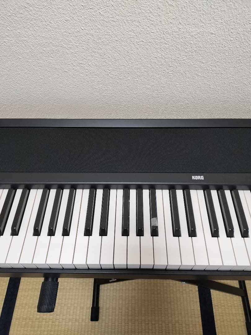 KORG B2 電子ピアノ　折りたたみスタンド付き