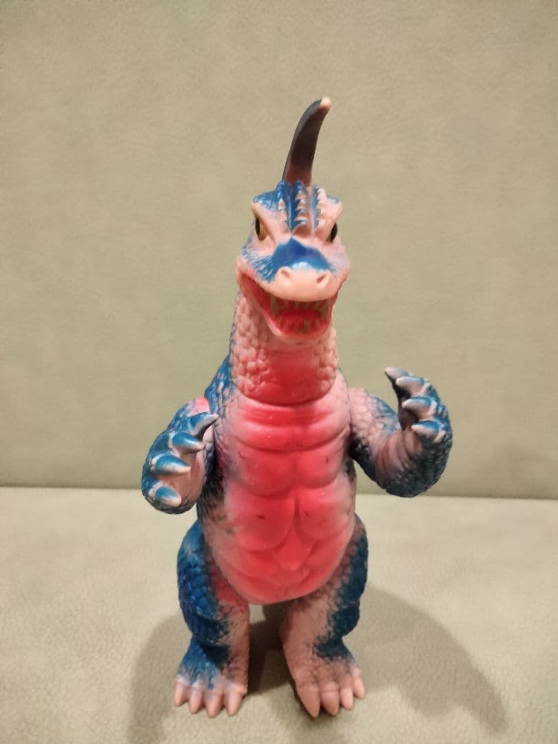 ソフビ　当時物　ブルマァク　アーストロン　帰ってきたウルトラマン　怪獣