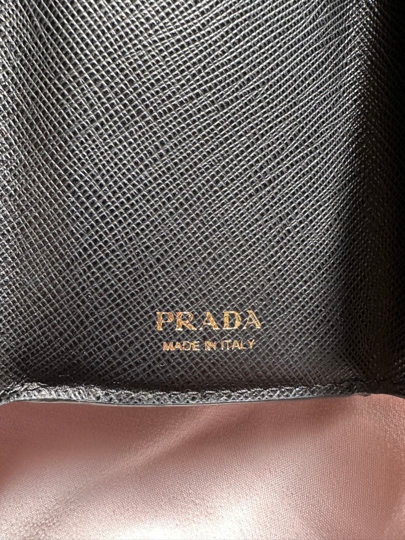 PRADA プラダ　サフィアーノ　ブラック 三つ折り財布