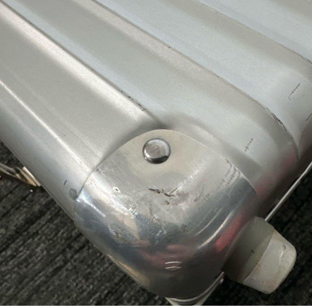 リモワ　トパーズ　青ロゴ　廃盤　希少な2輪キャスター　クラシックフライト　訳アリ