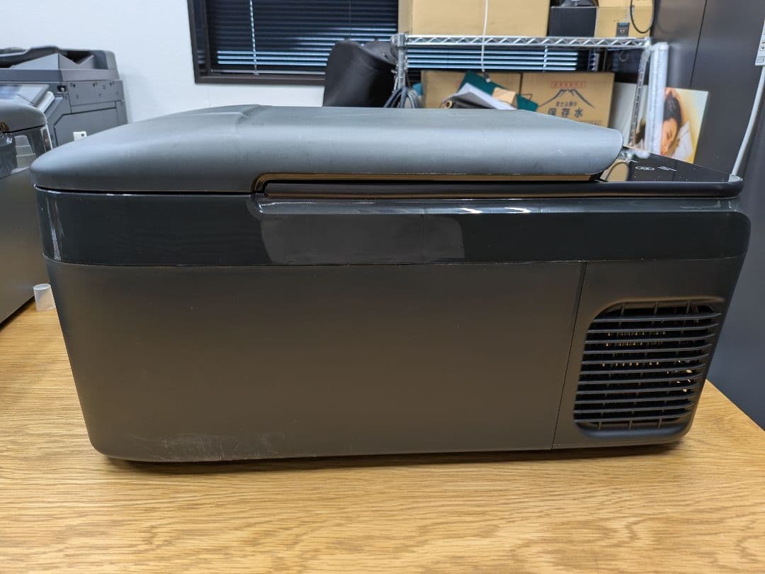 ドン・キホーテ車載冷蔵庫18L 中古