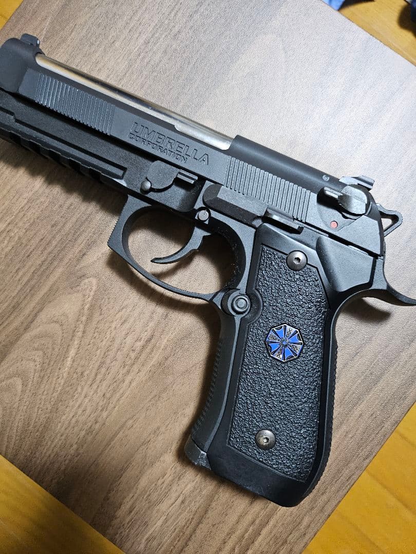 東京マルイ サムライエッジ バイオハザード m9 ベレッタ