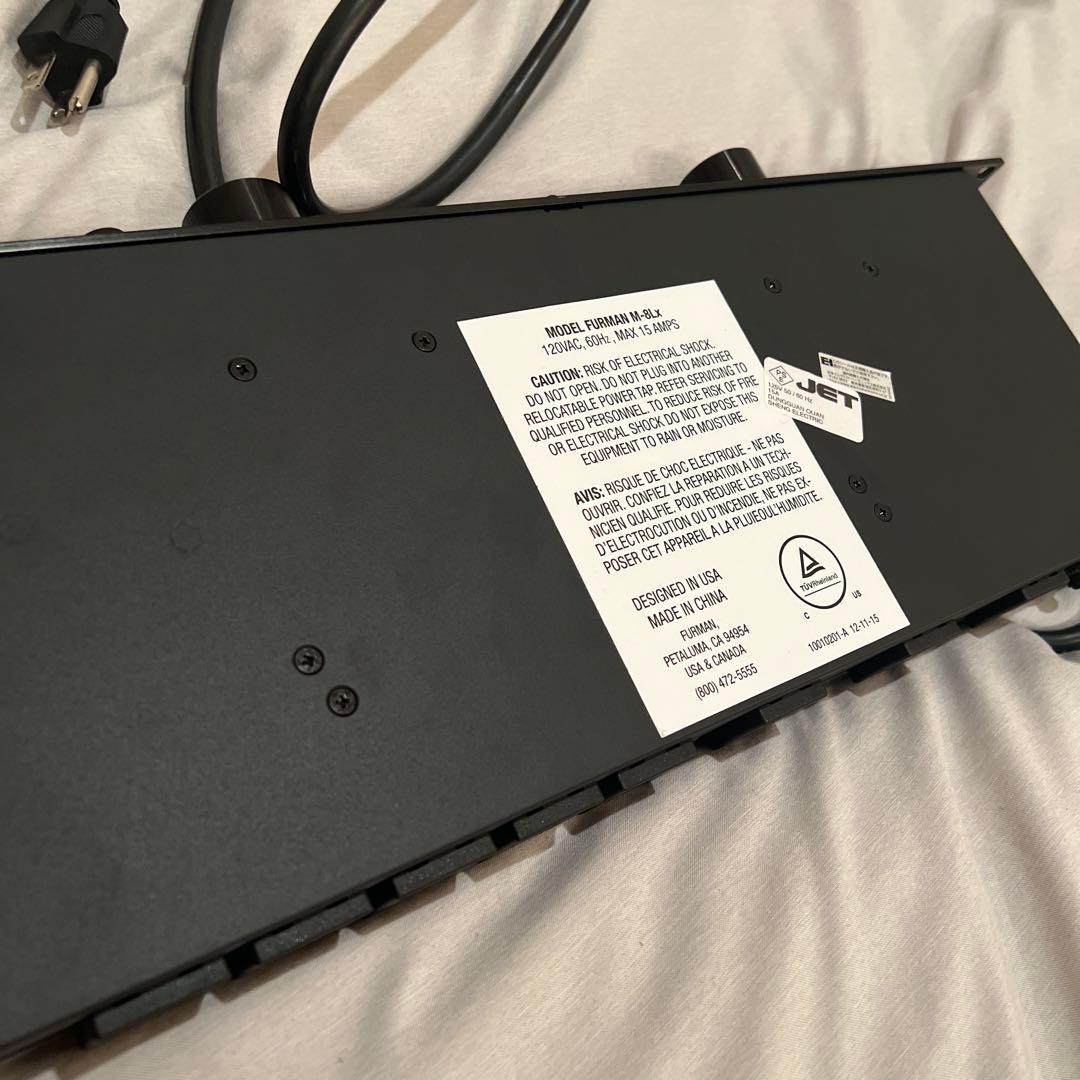 FURMAN ( ファーマン ) M-8Lx　パワーコンディショナー