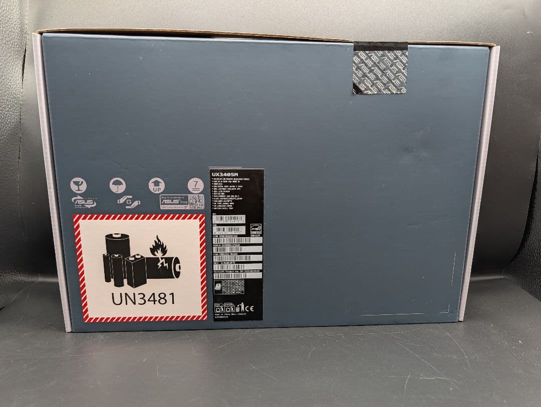 Windowsノート本体 ASUS Zenbook 14 OLED Ultra 7 16GB 1TB