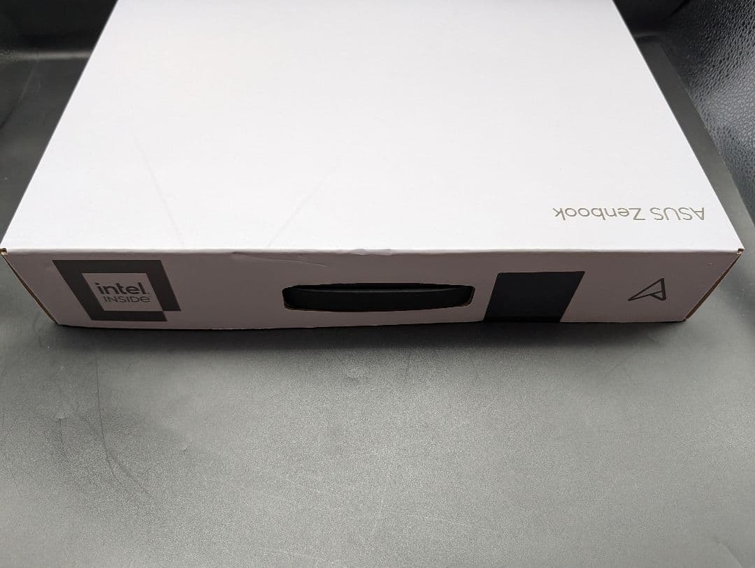 Windowsノート本体 ASUS Zenbook 14 OLED Ultra 7 16GB 1TB