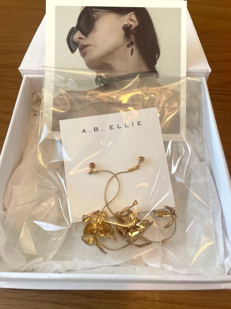 a.b.ellie MAGNOLIA ピアス