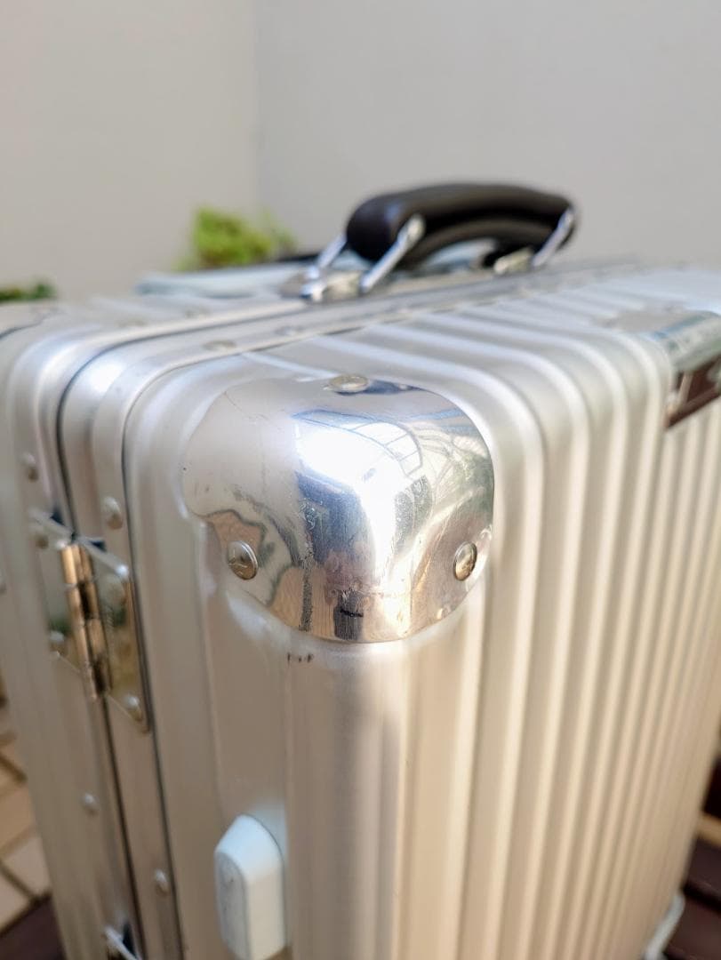 リモワ クラシックフライト 971.52.00.4 33L 4輪 TSAロック