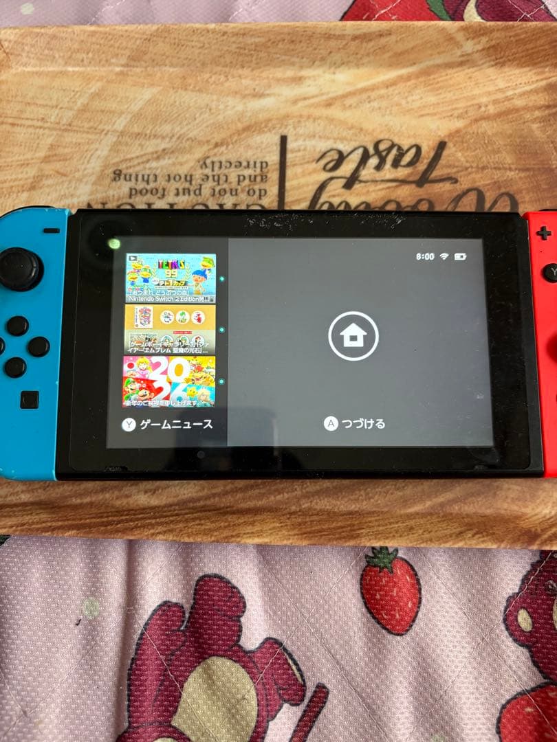 Nintendo Switch 本体 青と赤のJoy-Con