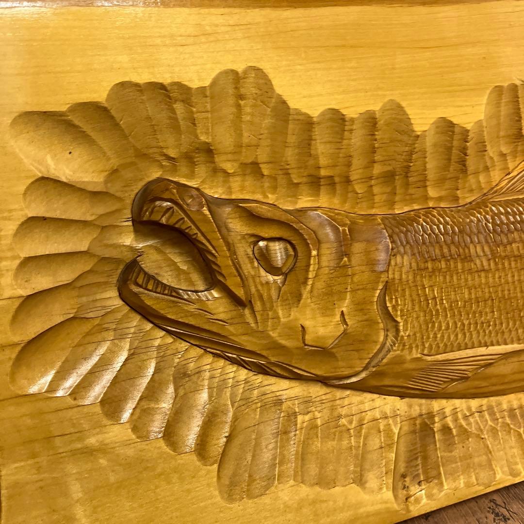 昭和レトロ 木彫り鮭 彫刻 アートレリーフ 壁掛け 一枚板 フィッシュカービング