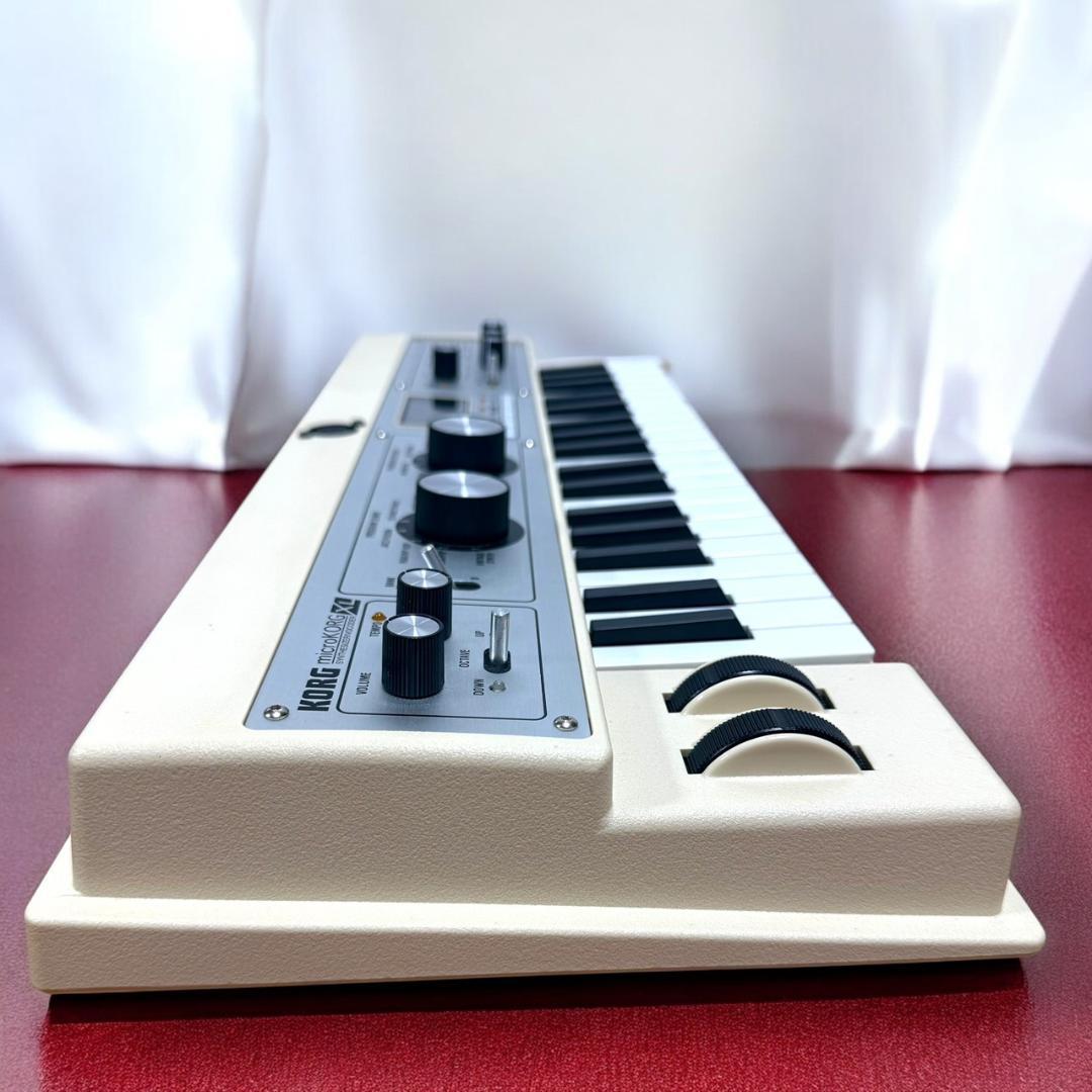 ☆美品 コルグ microKORG XL BE シンセサイザー 限定色 ベージュ