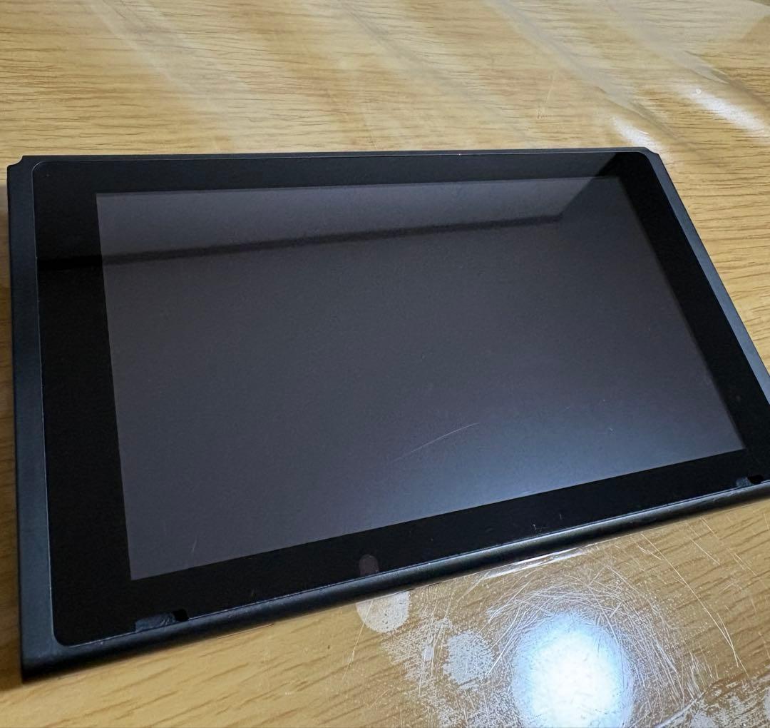 【Nintendo】Switch 本体　ネオンブルー/ネオンレッド