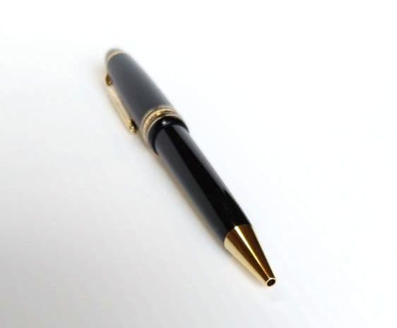 ボールペン　MONTBLANC