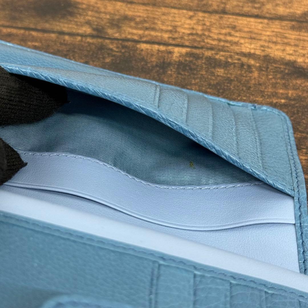 PRADA プラダ 二つ折り財布 ブルー サフィアーノ