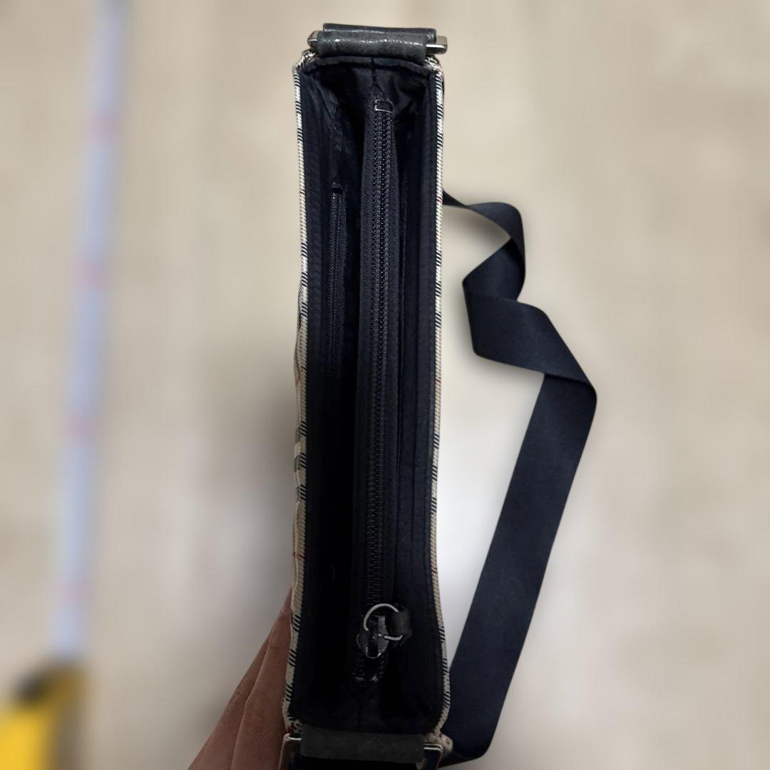 美品　バーバリーブルーレーベル　ショルダーバッグ　ナイロン　軽量　ノバチェック