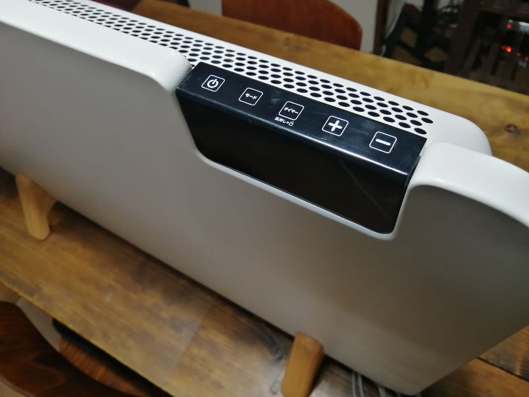 美品　LIVCETRA LCH-1201 2021年製　パネルヒーター　コイズミ