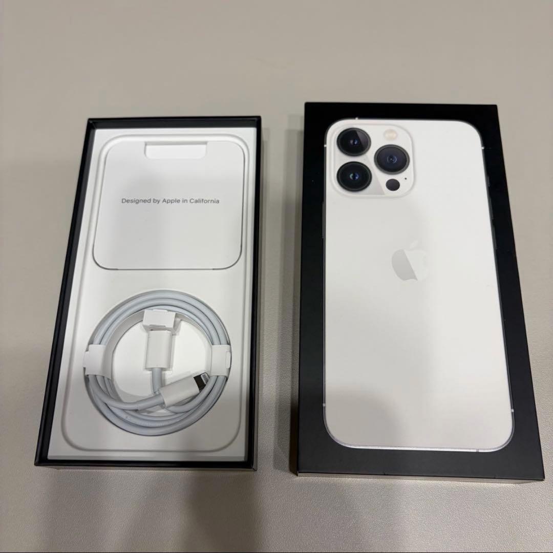 Y*r様 Apple iPhone 13 Pro シルバー 1TB SIM フリ