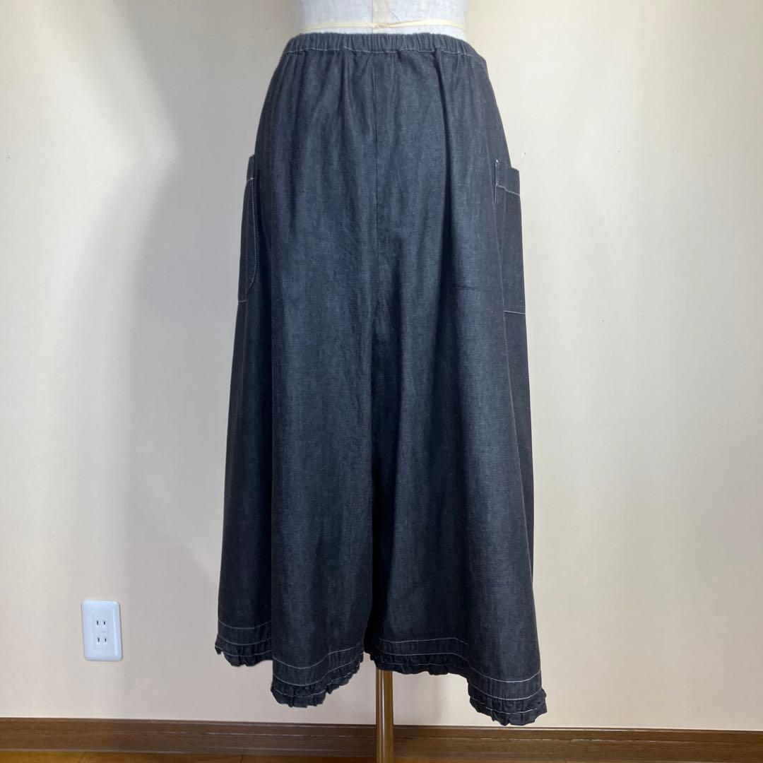 ピンクハウス　　ソフトデニム素材のカバー付きガウチョパンツです‼︎