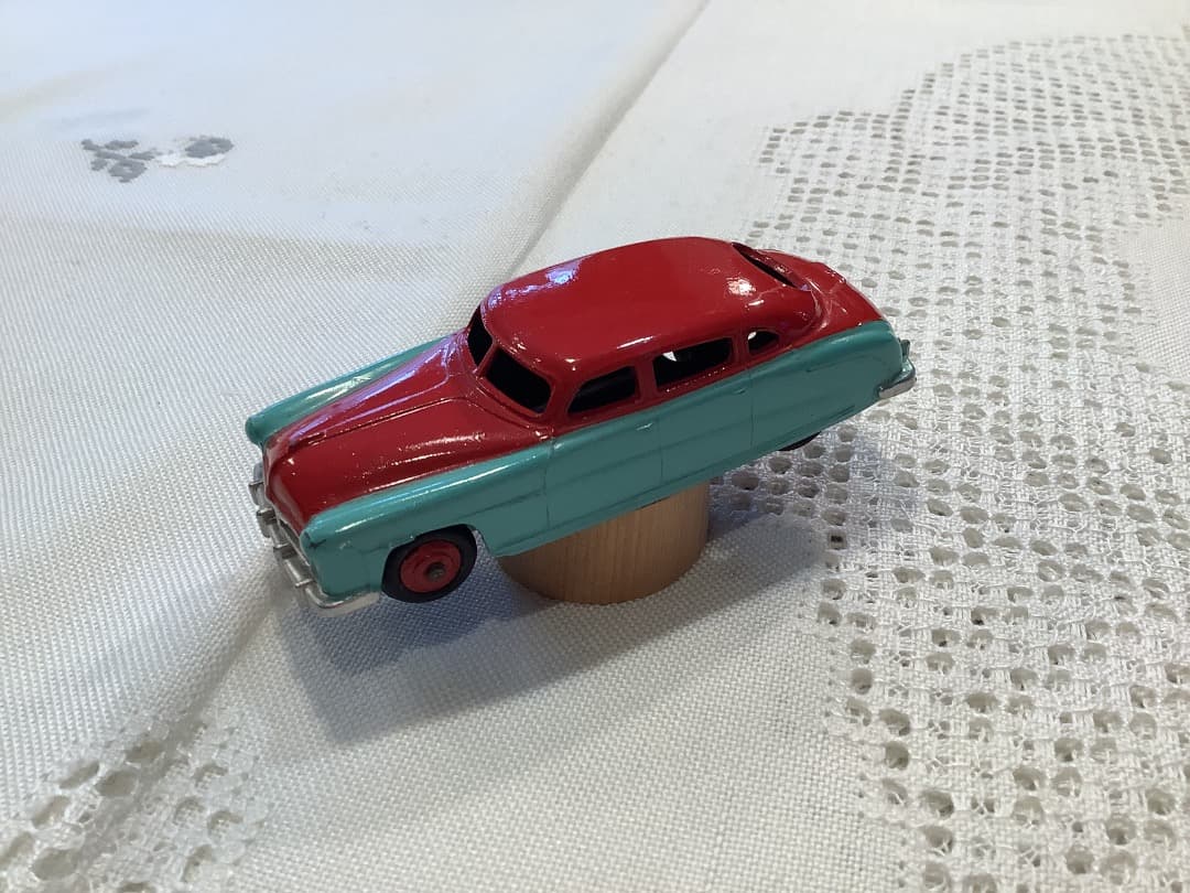 美品　激レア　DINKY TOYS HUDSON COMMODORE ミニカー