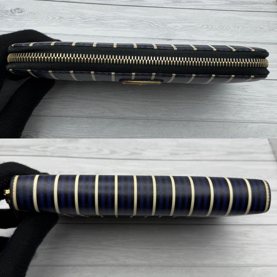 【激レア・美品】プラダ　ラウンドファスナー　三角ロゴ　サフィアーノ　ストライプ