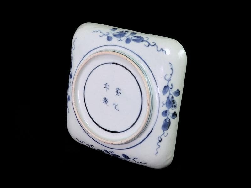 古伊万里　染錦　山水に松竹梅の図　角皿　F064AS-CQu