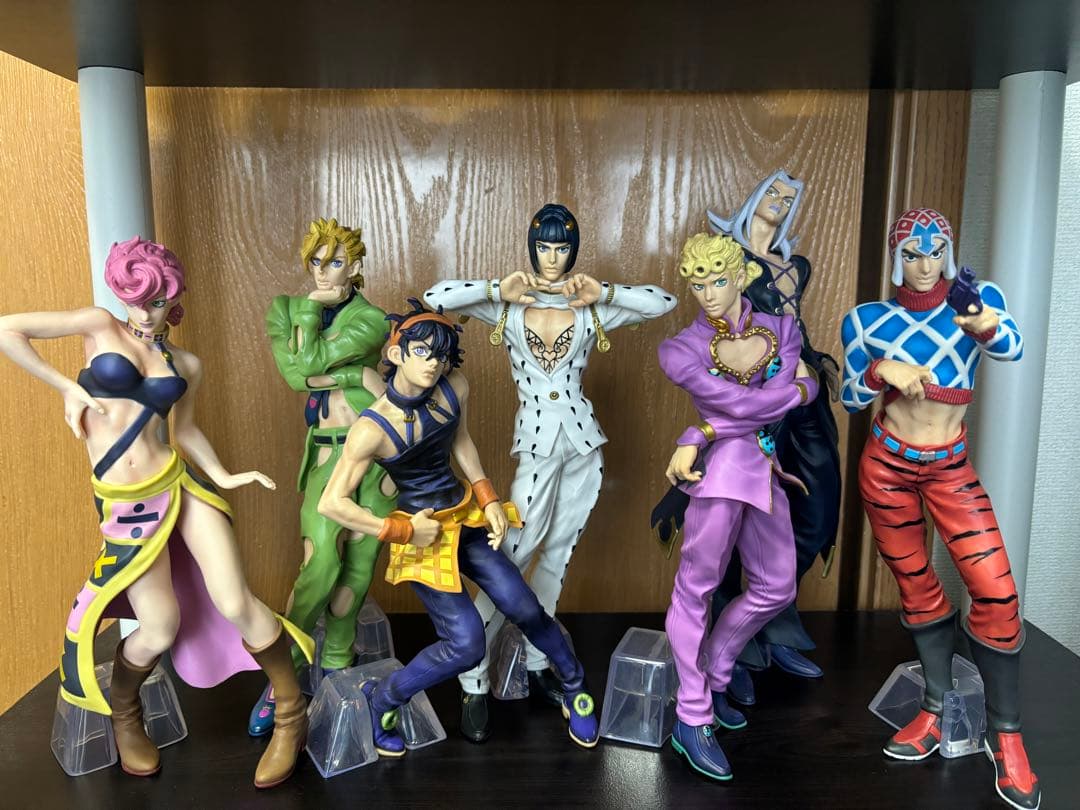 ジョジョ　5部　一番くじ　フィギュア