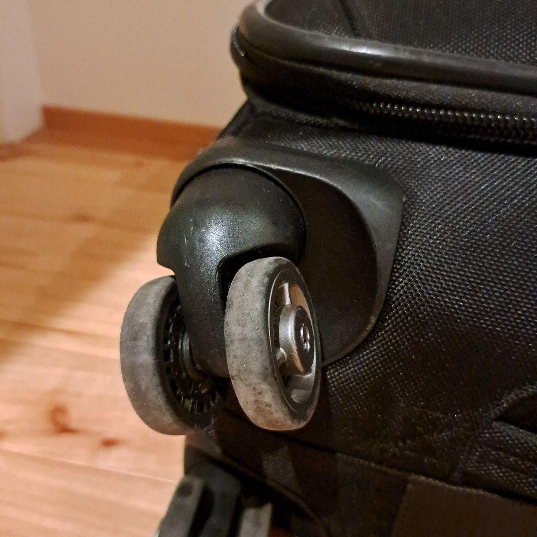 Samsonite サムソナイト キャリーバッグ 4輪 ビジネス 旅行 出張 黒