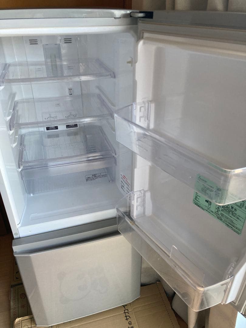 【送料込み】三菱 冷蔵庫 MR-P15A-S 146L 2017年製