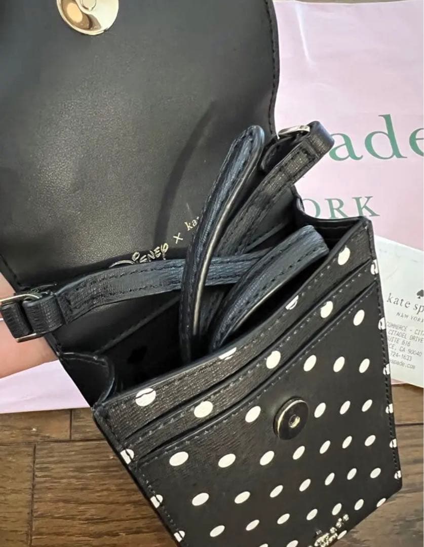新品 ケイトスペード　ミニー　スマホ　ディズニー　コラボ　ショルダーバッグ
