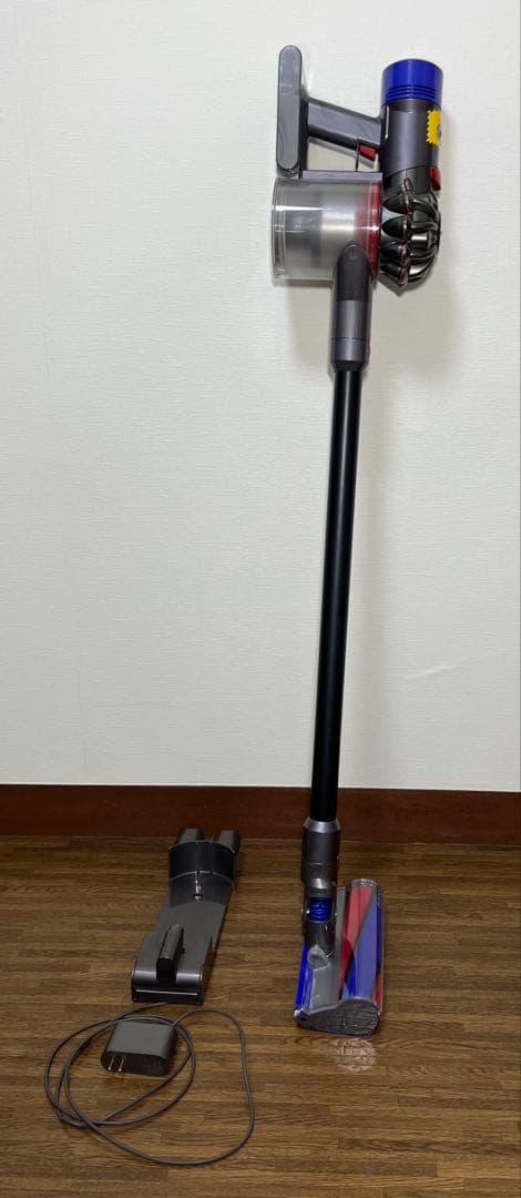 【良品】dyson ダイソン SV10 コードレスクリーナー 掃除機
