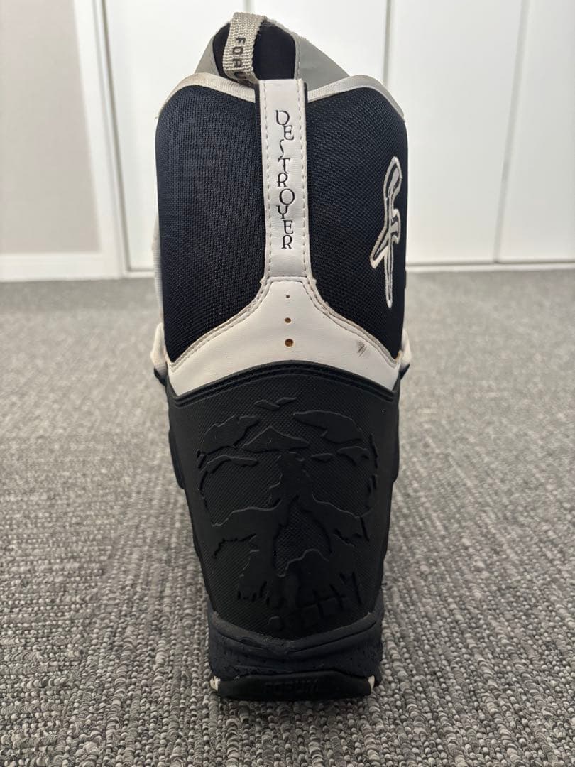 【‼️値下げ‼️】FORUM（フォーラム）スノーボードブーツ　26.5cm