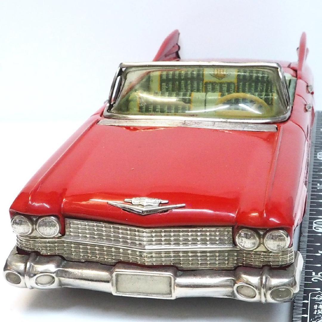 萬代屋【60 キャデラック コンバーチブル大 赤】inブリキtoy car 箱無