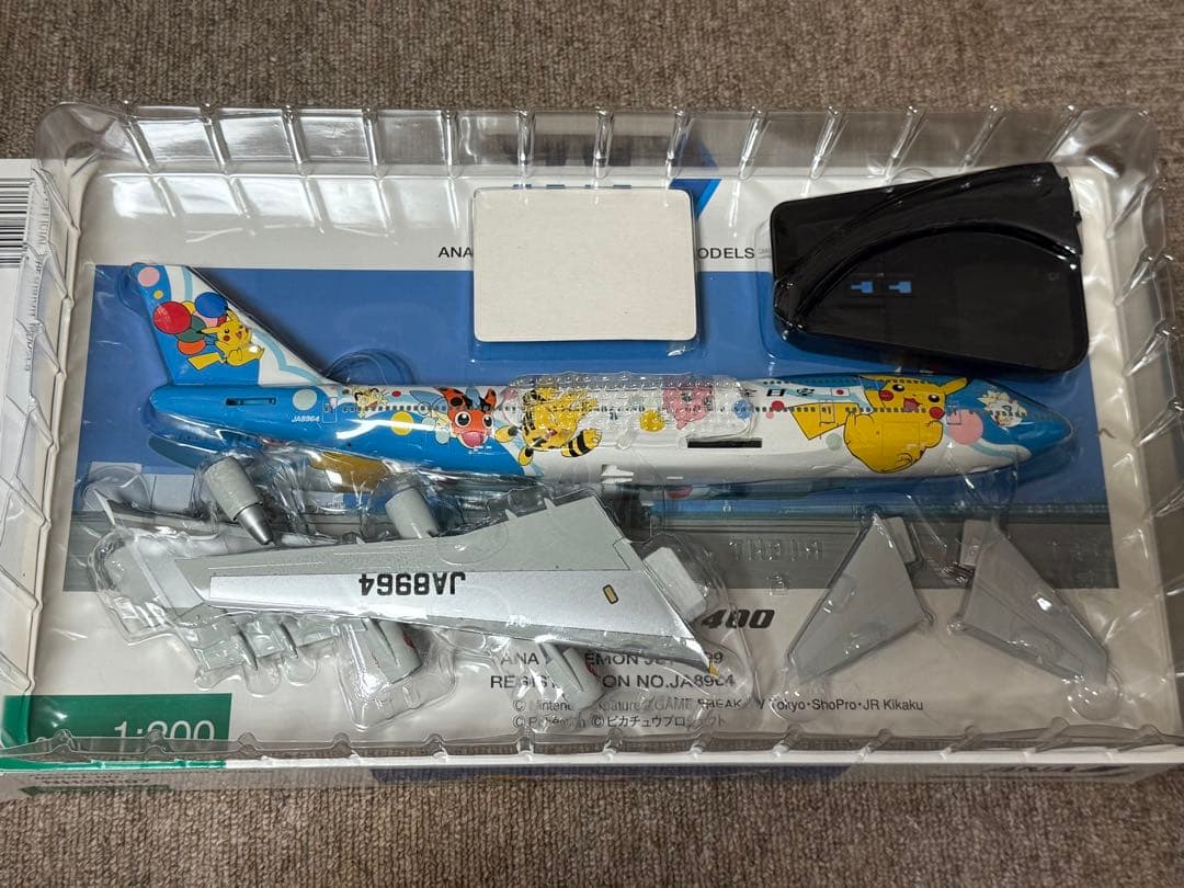 レ*イ様 全日空商事 1/200 ANA B747-400D ポケモン ジェット