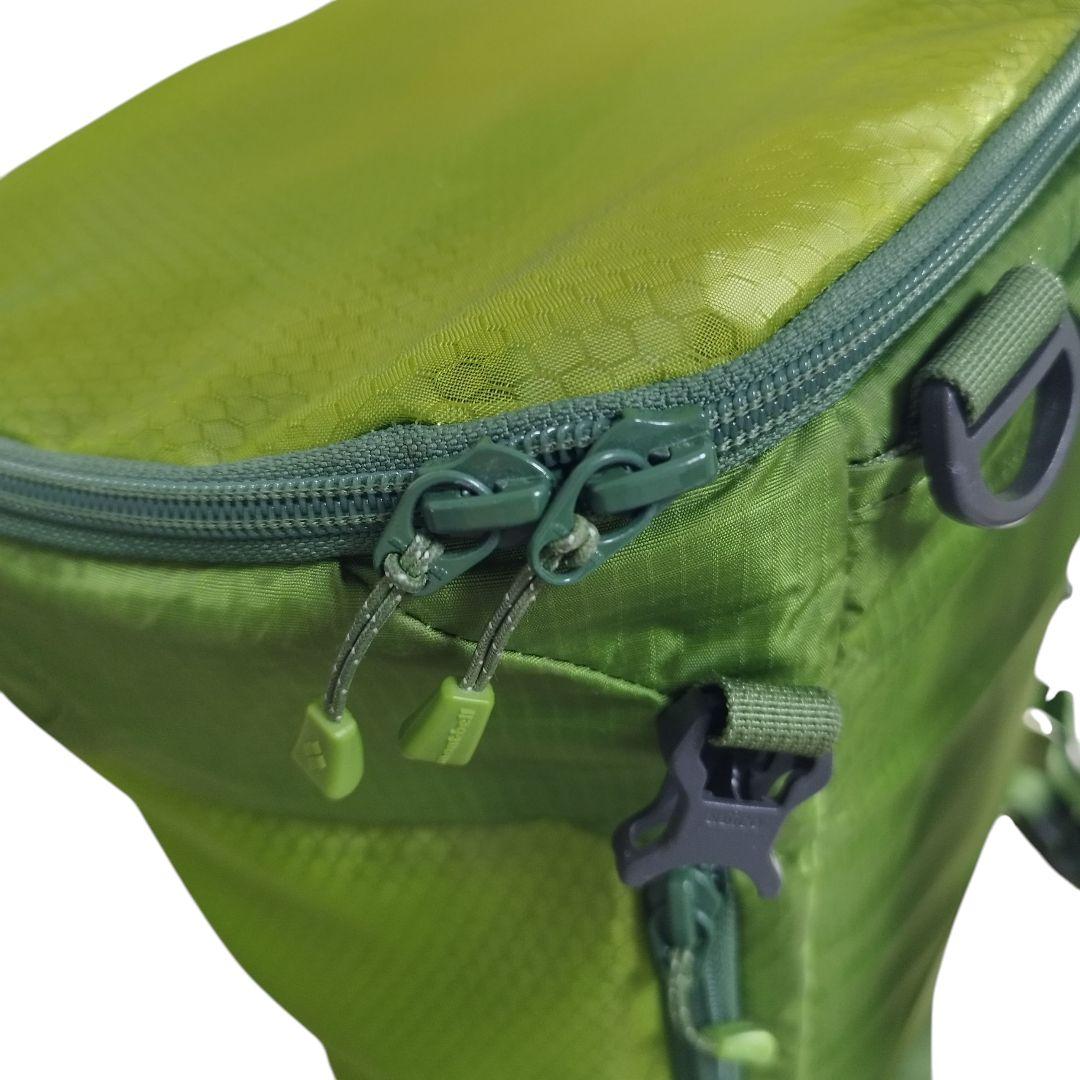 【美品】モンベル/mont-bell ドッグキャリング パック M