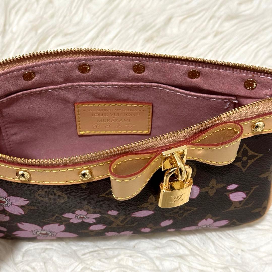 ルイヴィトン ショルダーバッグ ノベルティ