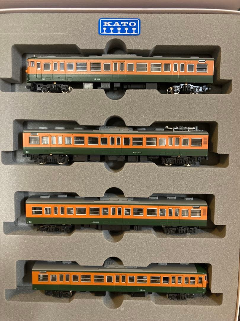 KATO Nゲージ　115系 300番台 湘南色 8両セット