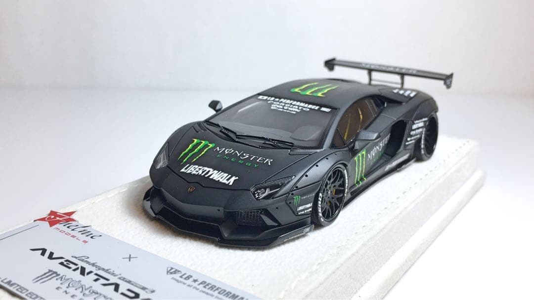 Fuelme 1/43 アヴェンタドール メイクアップ イグニッションモデル