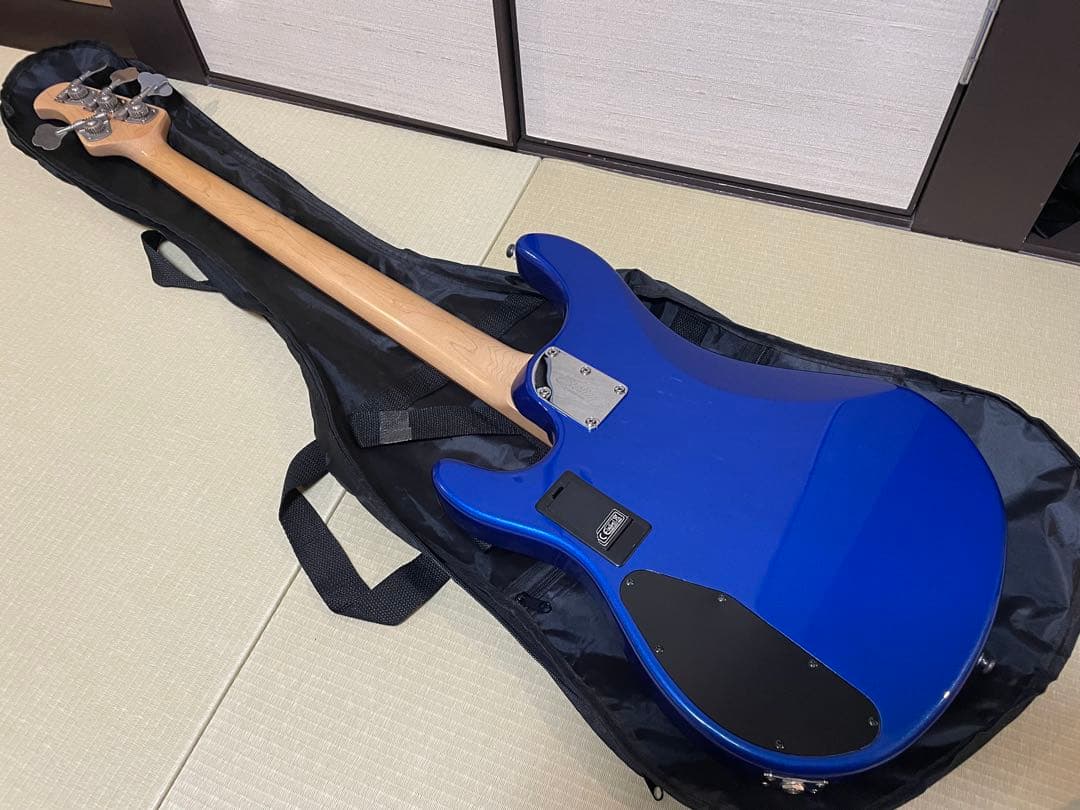ベース STERLING by MUSICMAN SB14